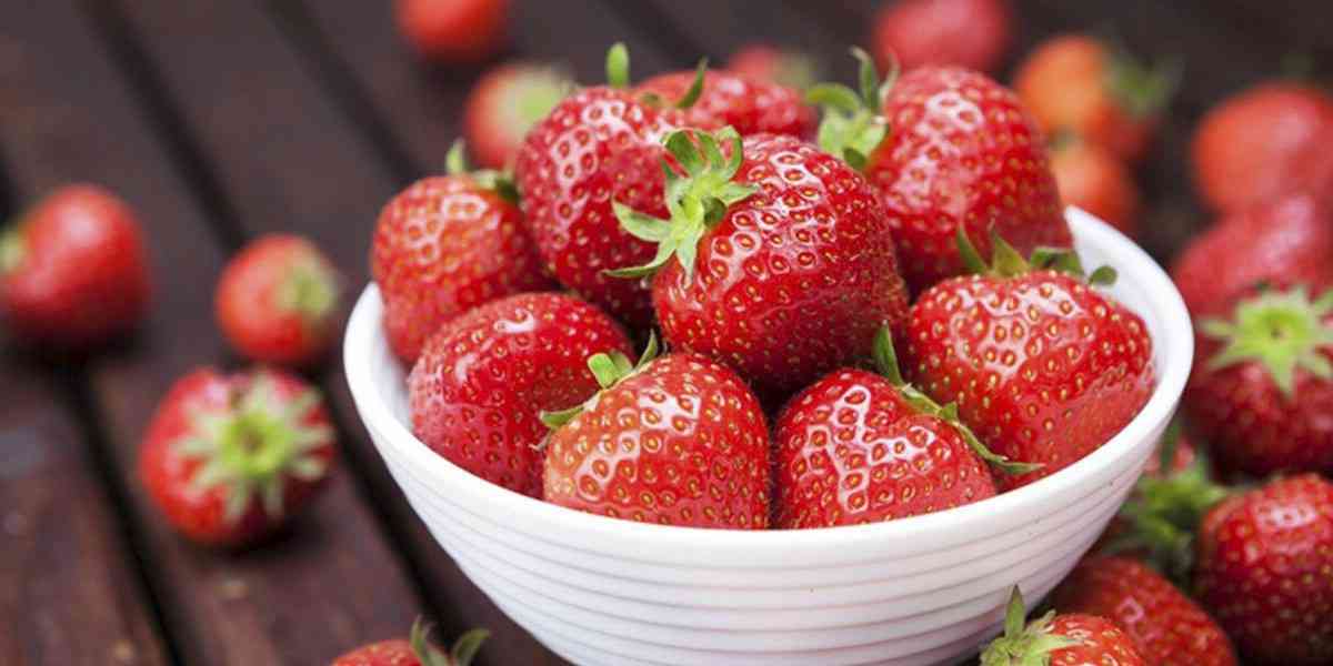 φράουλες, θρεπτική αξία φράουλας, διατροφική αξία φράουλας , αντιοξειδωτική δράση φράουλας, οφέλη φράουλας